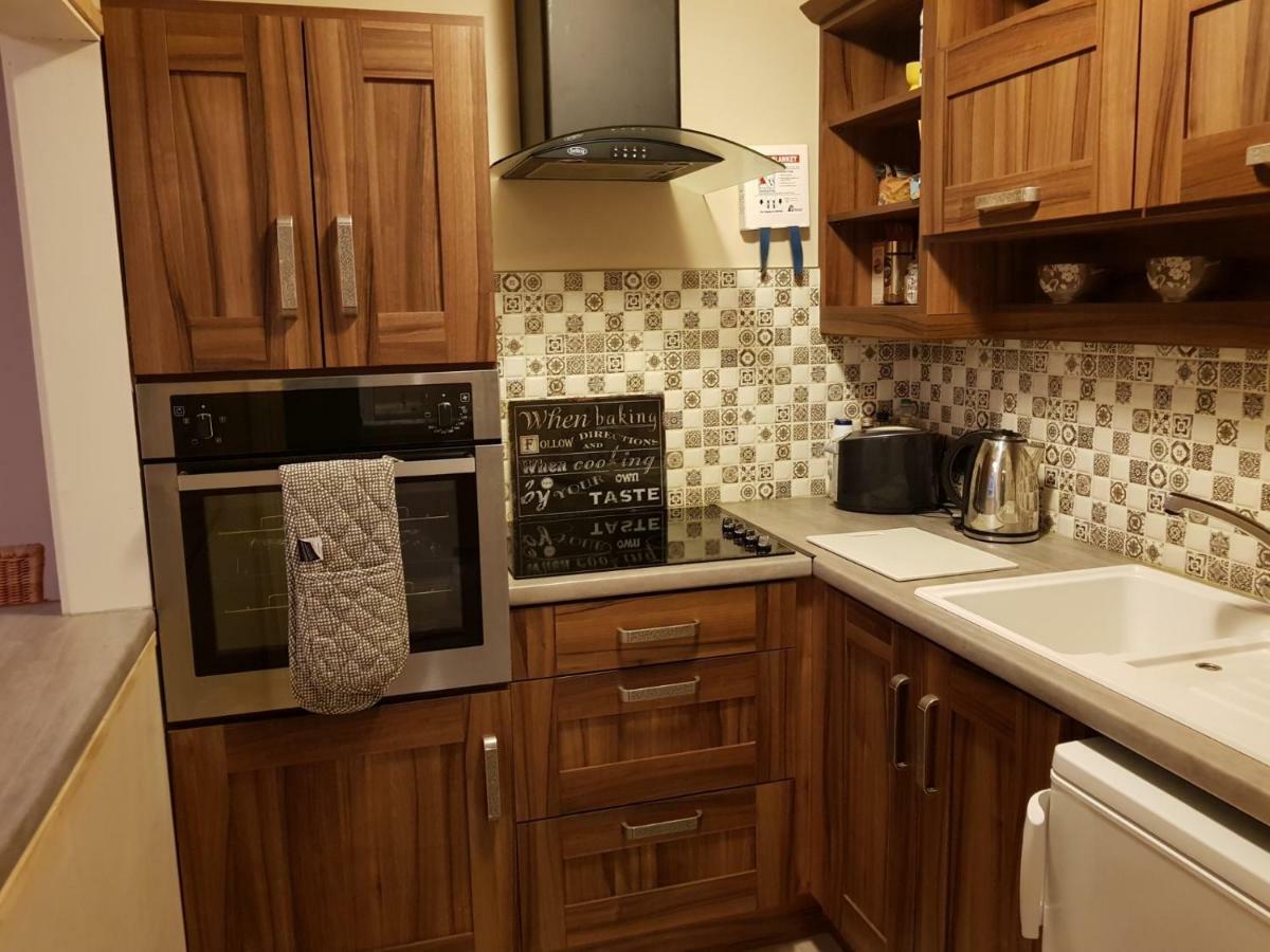 Ethan House Holiday Suites キラーニー エクステリア 写真